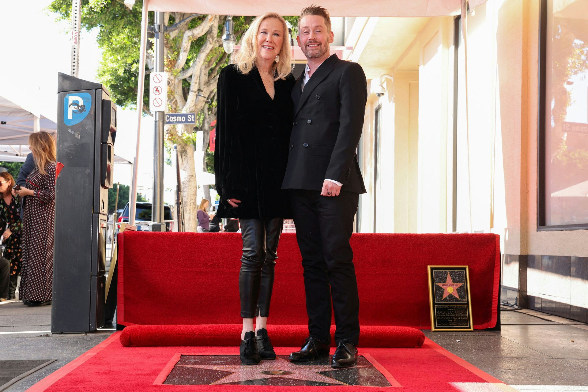 Actors Catherine O'Hara and Macaulay Culkin pose during the unveiling ceremony of Culkin's star on the Hollywood Walk of Fame, in Los Angeles, California, U.S. December 1, 2023. REUTERS/Mario Anzuoni