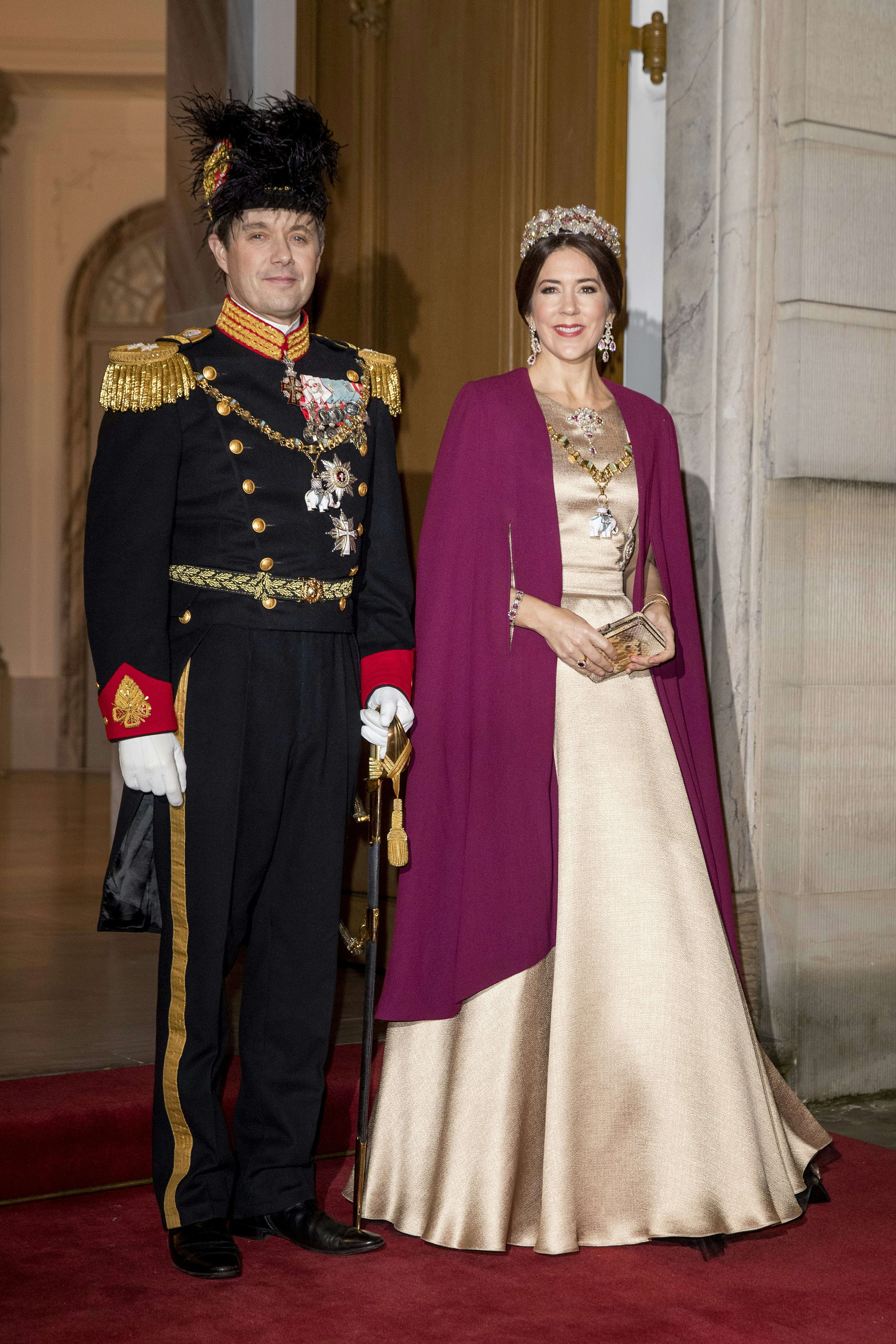 Crown Prince Frederik and Crown Princess Mary of Denmark attend the annual new year reception at Amalienborg Palace in Copenhagen, Denmark, 1 January 2017. / NETHERLANDS OUT POINT DE VUE OUT - NO WIRE SERVICE- Photo by: Patrick van Katwijk/picture-alliance/dpa/AP Images Kronprinsesse Mary kronprins Frederik
