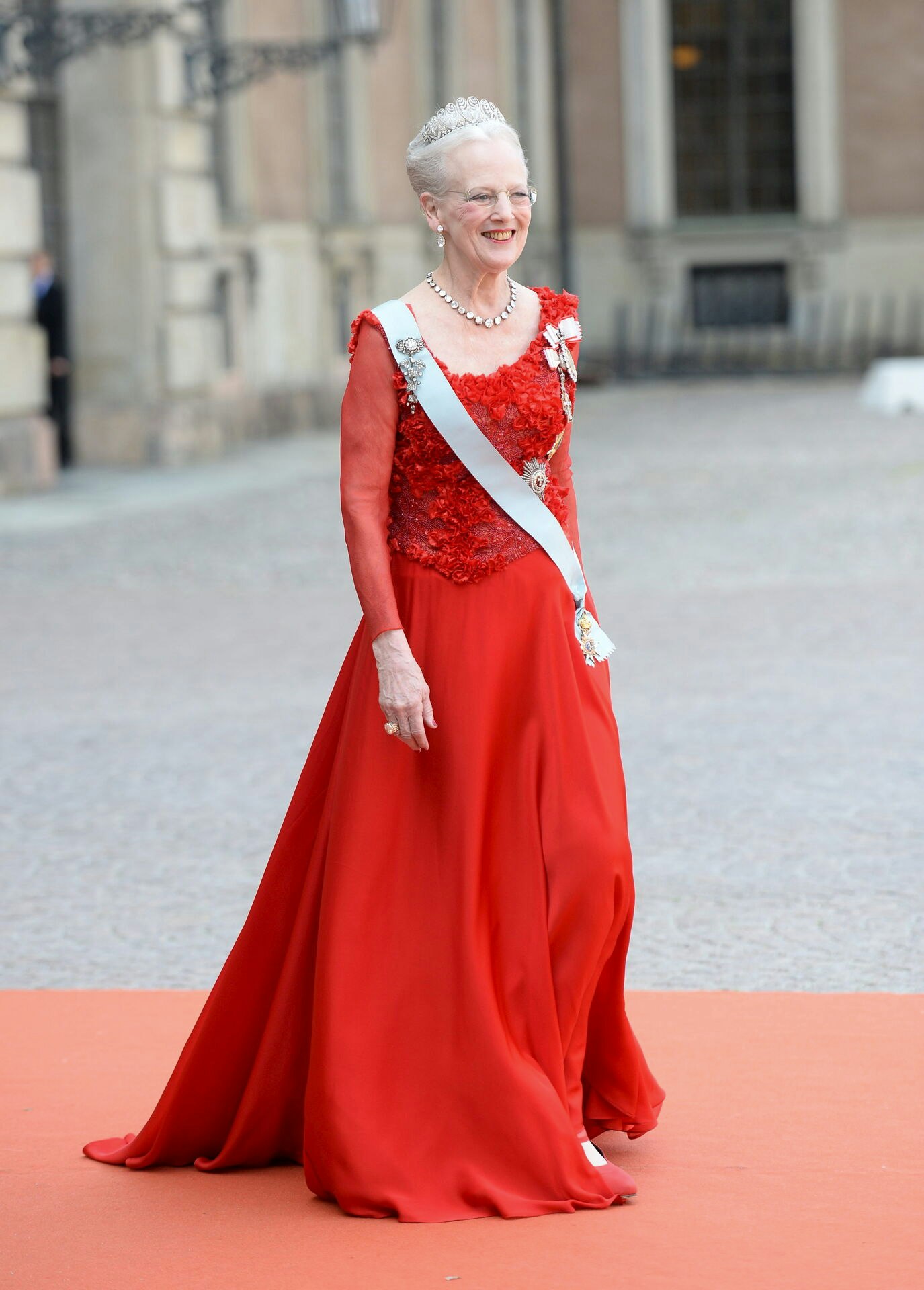 Queen Margrethe of Denmark arrives to the wedding of Sweden's Prince Carl Philip and Sofia Hellqvist at the Royal Chapel in Stockholm, Sweden, June 13, 2015. REUTERS/Fredrik Sandberg/TT News Agency ATTENTION EDITORS - THIS IMAGE HAS BEEN SUPPLIED BY A THIRD PARTY. IT IS DISTRIBUTED, EXACTLY AS RECEIVED BY REUTERS, AS A SERVICE TO CLIENTS. SWEDEN OUT.NO COMMERCIAL OR EDITORIAL SALES IN SWEDEN.NO COMMERCIAL SALES.