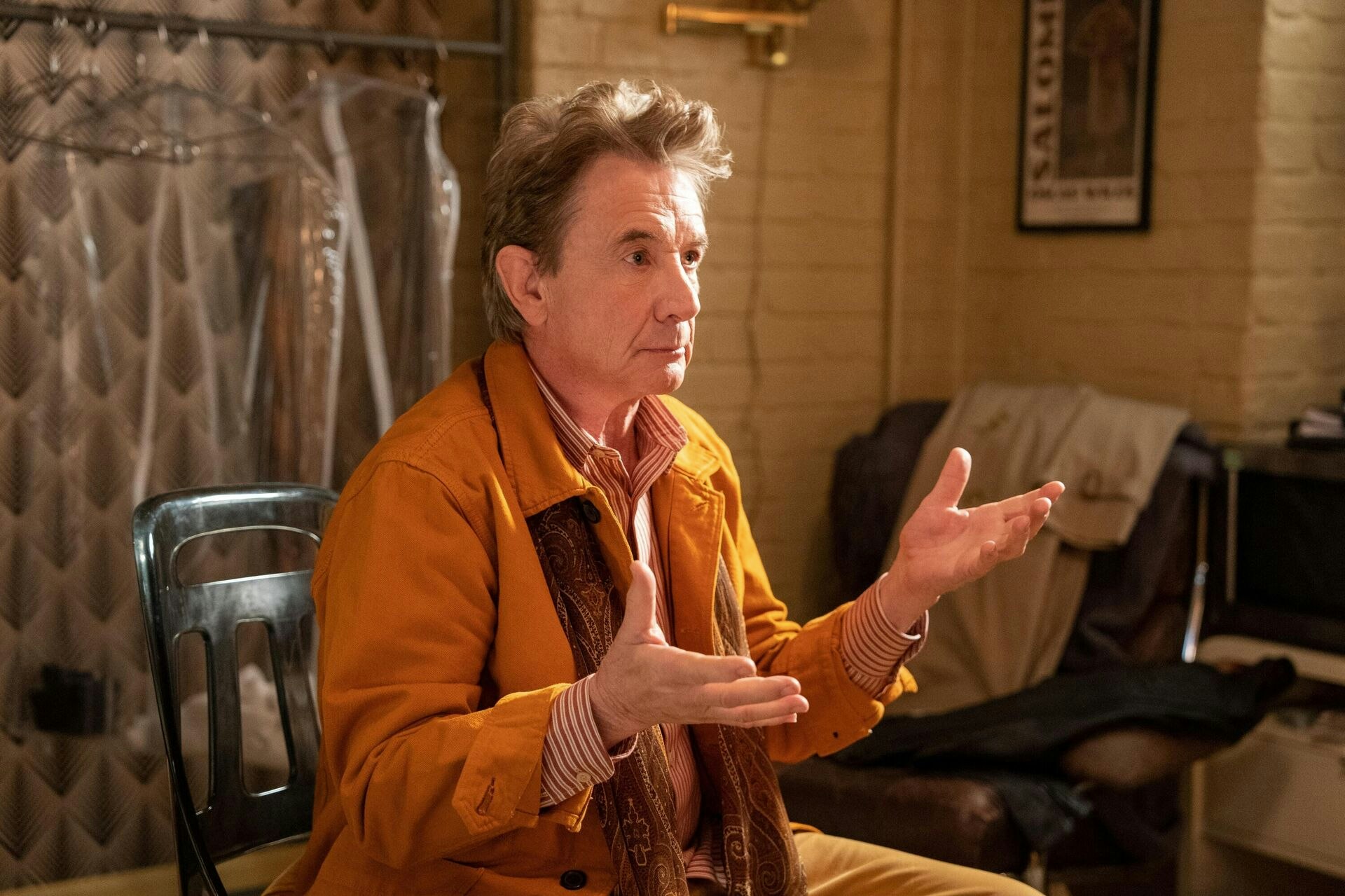 ONLY MURDERS IN THE BUILDING, Martin Short, 'The Beat Goes On', (Season 3, ep. 302, aired Aug. 8, 2023). photo: Patrick Harbron / ©Hulu / Courtesy Everett Collection