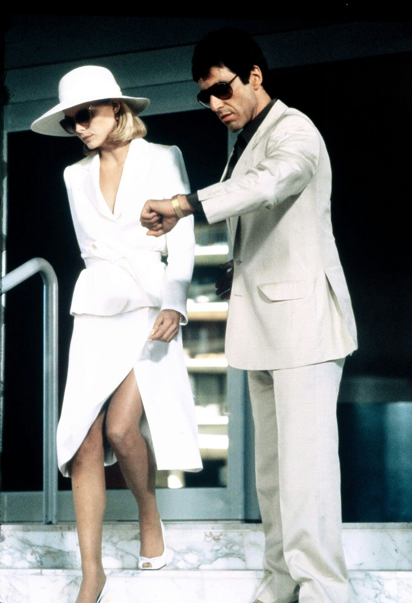 Michelle Pfeiffer & Al Pacino  Characters: Elvira Hancock, Tony Montana Film: Scarface (USA 1983)  Director: Brian De Palma 01 December 1983     Date: 01 December 1983