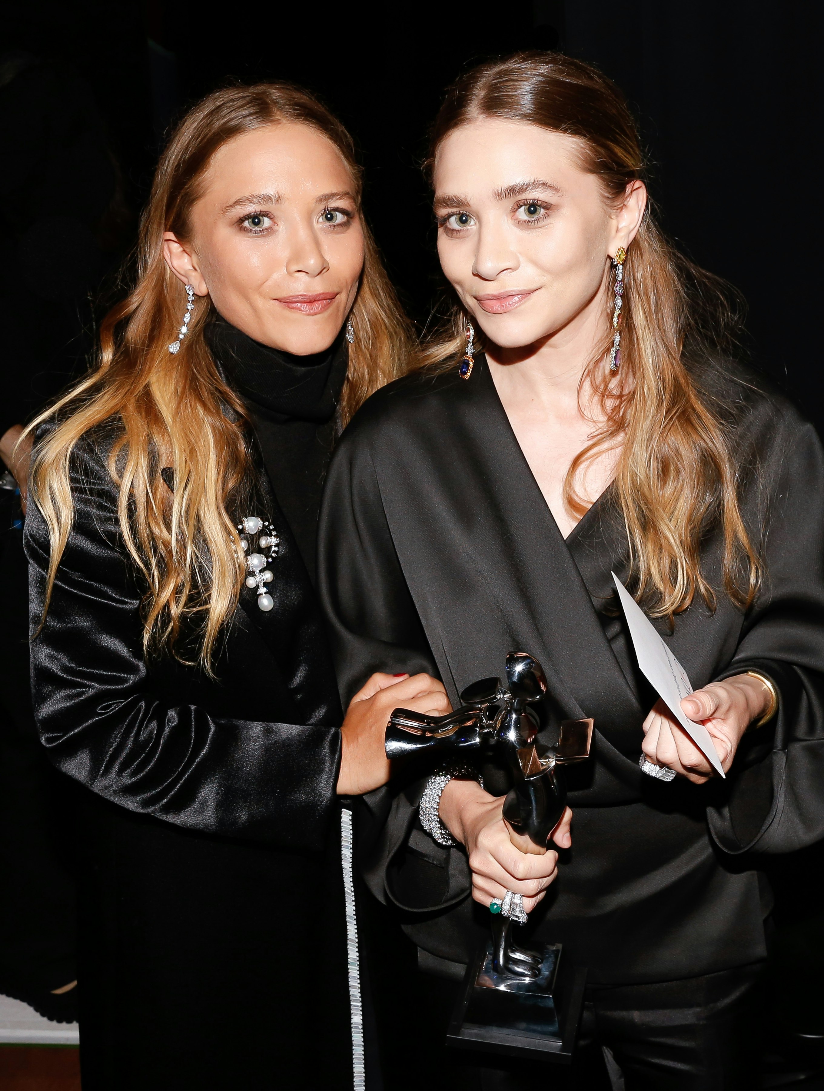 Mary-Kate og Ashley Olsen lancerer ny vintage smykkekollektion
