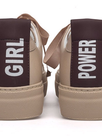 Billi Bi har netop løftet sløret for nyt sneakers-samarbejde med webshop-giganten Boozt.com