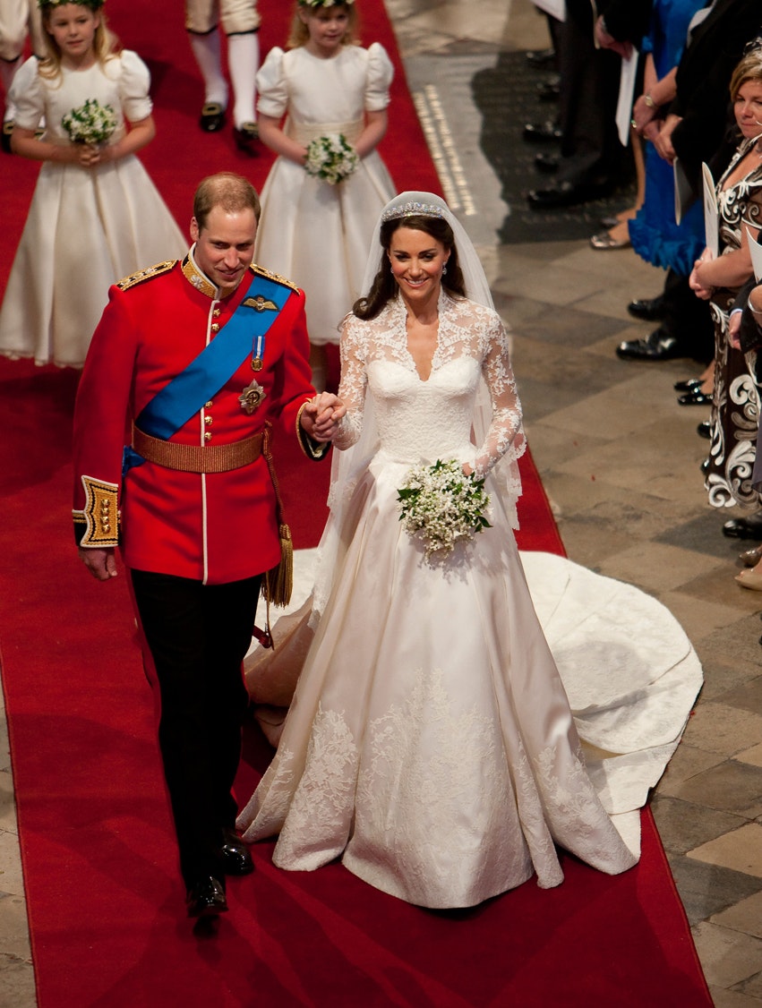 H&M lancerer brudekjole – og den ligner Kate Middletons på en prik!