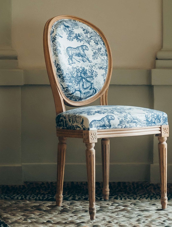 The Medallion Chair, Dior