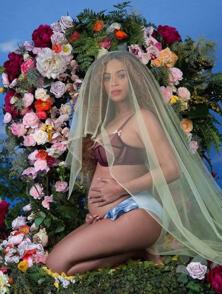 Her er billedet, der har fået flere 'likes' end Beyoncés billede af sin gravide mave