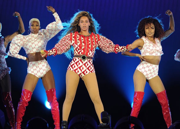 Beyoncés bedste outfits fra Formation World Tour