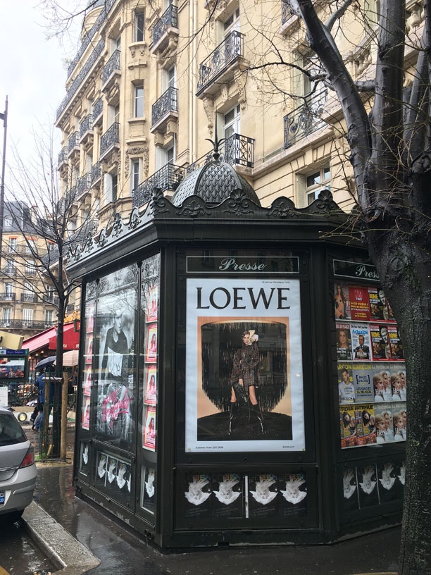 LOEWE lancerer ny kampagne specialdesginet til Instagram med Gisele Bündchen i front