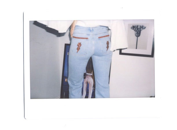 Stylist Alexa Carl og model Amanda Nørgaard for M.i.h Jeans: ”Vi har ’pimpet’ vores yndlings-pieces!” 