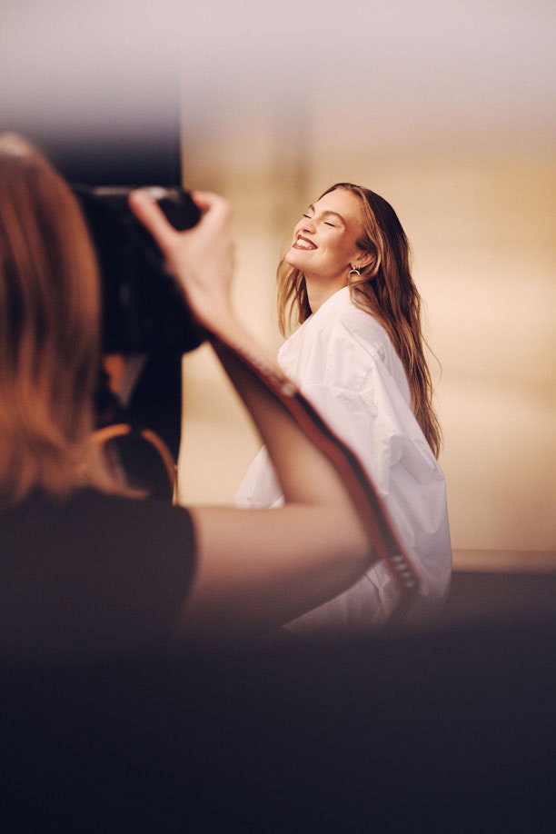 Q&A med kampagneansigt for Max Factor, model Veneda Budny